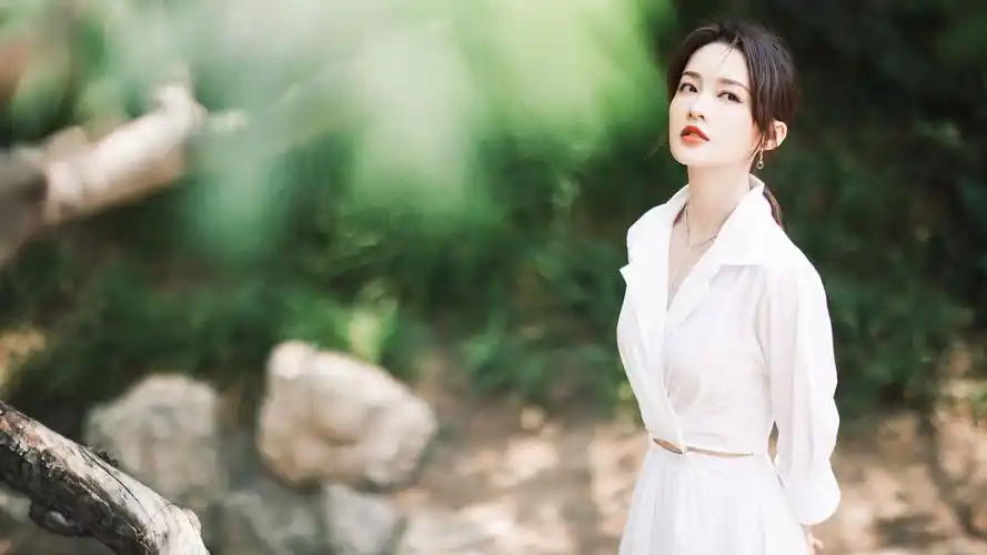 小清新美女李沁壁纸