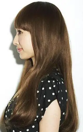 栗棕色头发女生图片打造优雅迷人气质