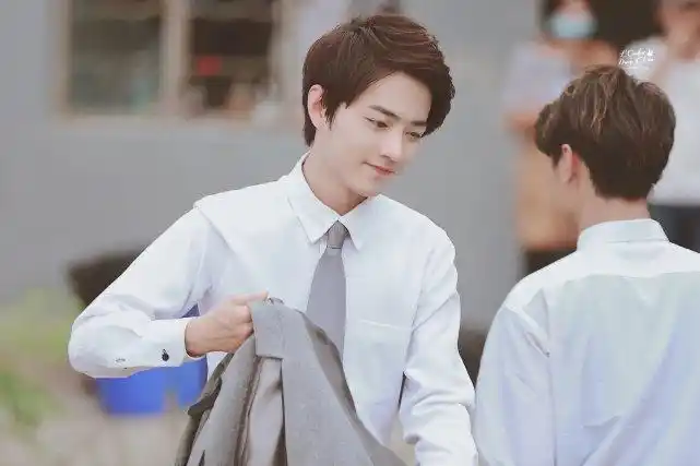 肖战电脑壁纸|方天择来啦!