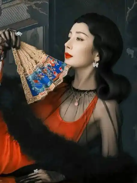 杨幂赵丽颖封面手套造型