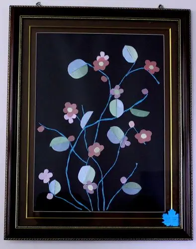 废旧物品粘贴画作品展示