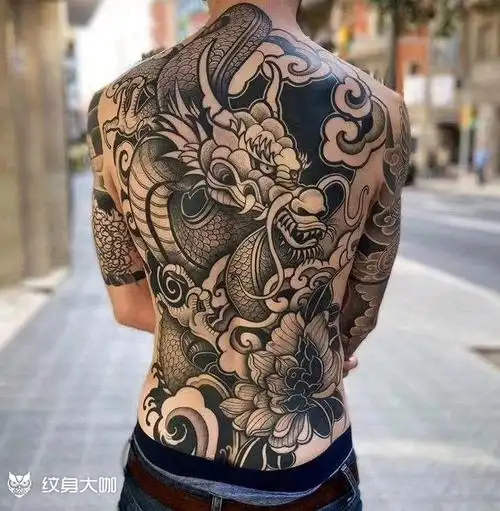 神龙背1_纹身图案手稿图片_青岛玖门纹刺的纹身作品集