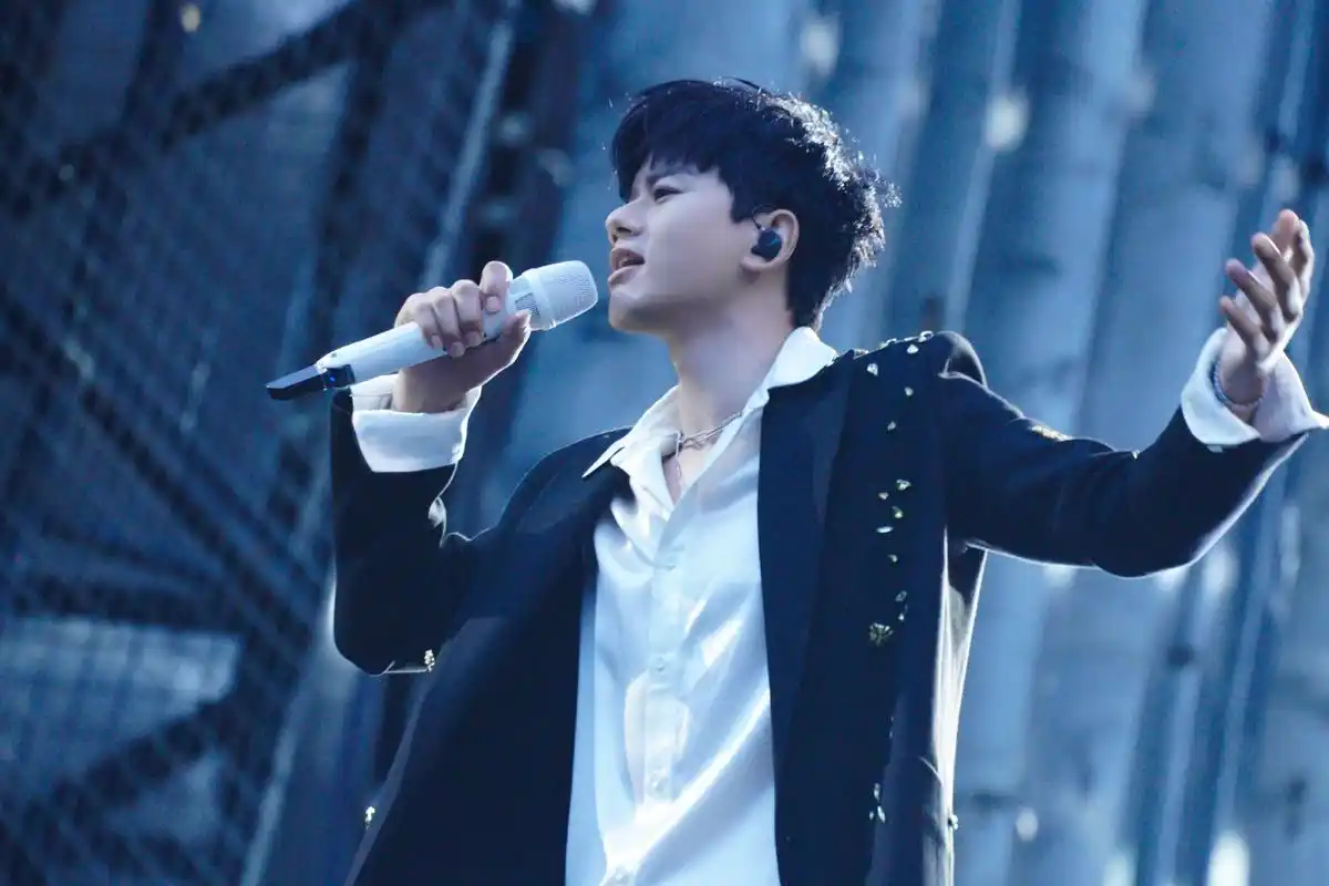 张杰 未·live-「曜·北斗」巡回演唱会8月11日深圳站圆满成功!