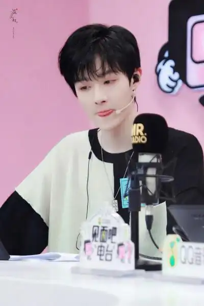 青春有你 王喆ako 香蕉娱乐.