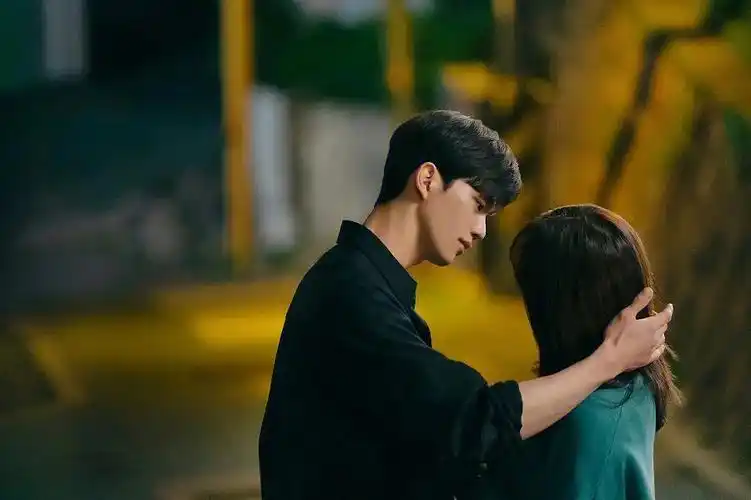 安利韩剧丨不相信爱情的她只想暧昧的他