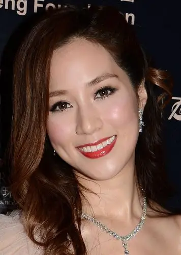 豪门儿媳徐子淇,贵气逼人一脸娇羞!