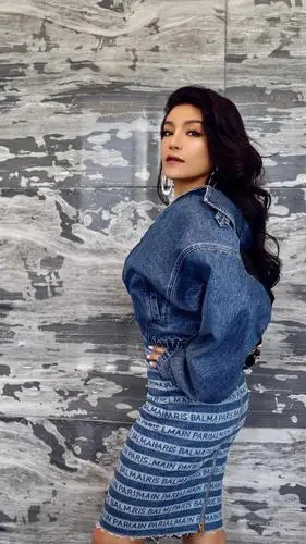 江映蓉跨界音乐戏剧被赞是不可思议的女演员