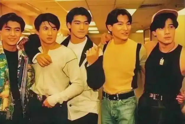 当年的五大天王,华仔是颜值最差的,谁却是最帅的呢?