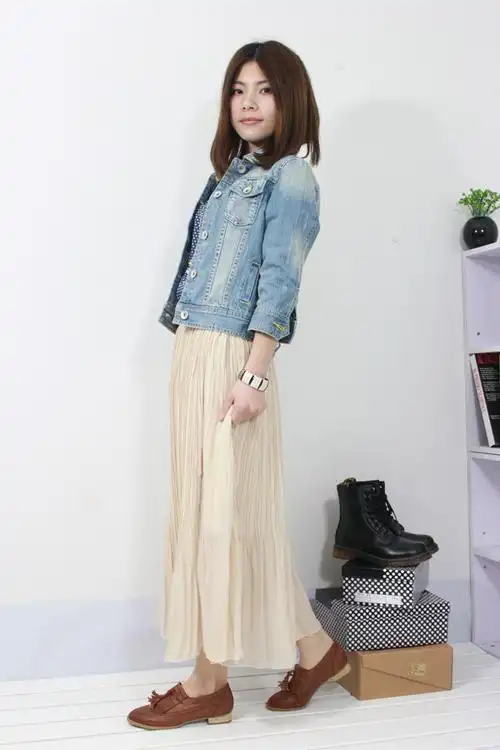 牛仔衣搭配裙子