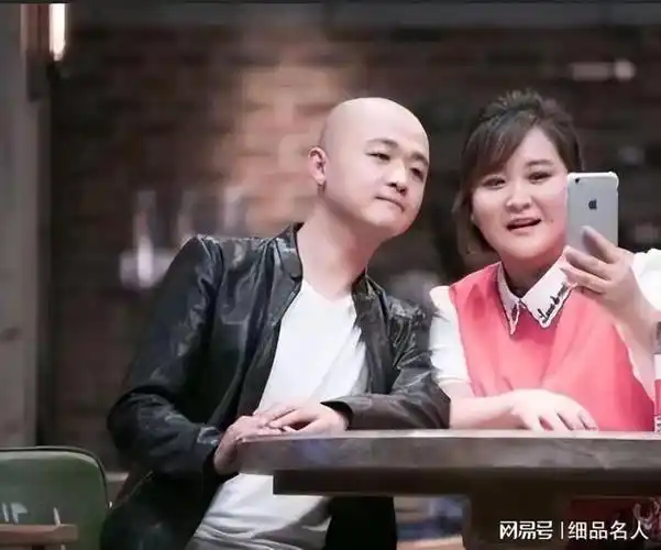 女星包文婧:牵手男星包贝尔,丈夫一次次将她感动哭|贾玲|王鸥|姚晨