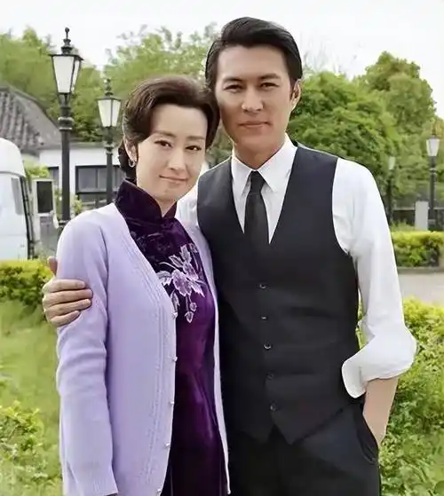 欢迎来到麦乐村:靳东和刘敏涛竟然"十搭"了!