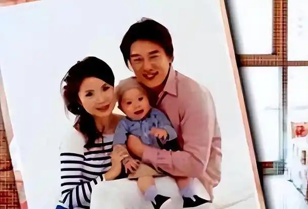 回顾王耀庆妻子郭晏青相识于小学4年级婚后生两子幸福美满