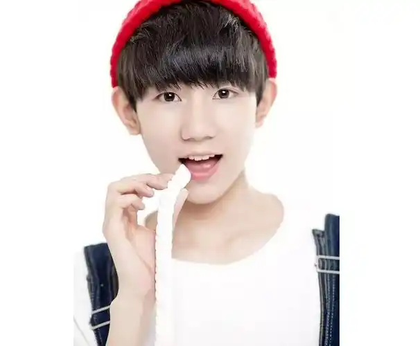 王源的星座 易烊千玺是什么星座