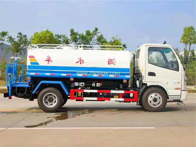 凯马5方洒水车图片点击查看大图选装配置:可加装电气动阀控制,加装