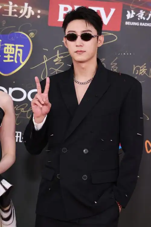 黄景瑜微博之夜##微博之夜红毯