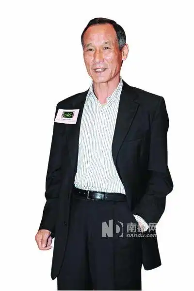 打星陈惠敏赴黑帮宴遭审查 人生堪比电影