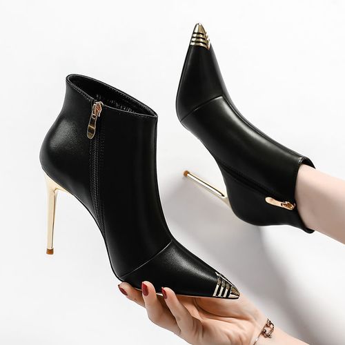 黑色高跟真皮短靴女秋冬牛皮细跟尖头正码防滑纯色瘦瘦女冬靴