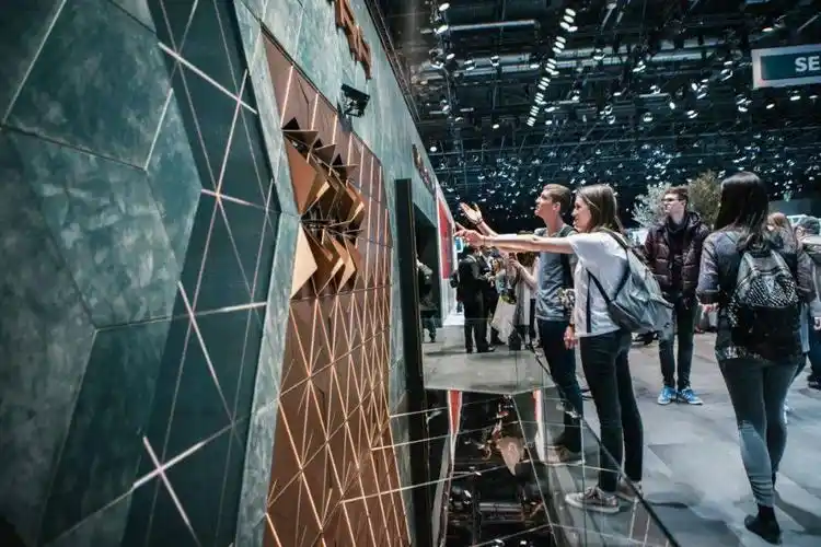 榨干设计师的脑细胞超好玩互动墙合集