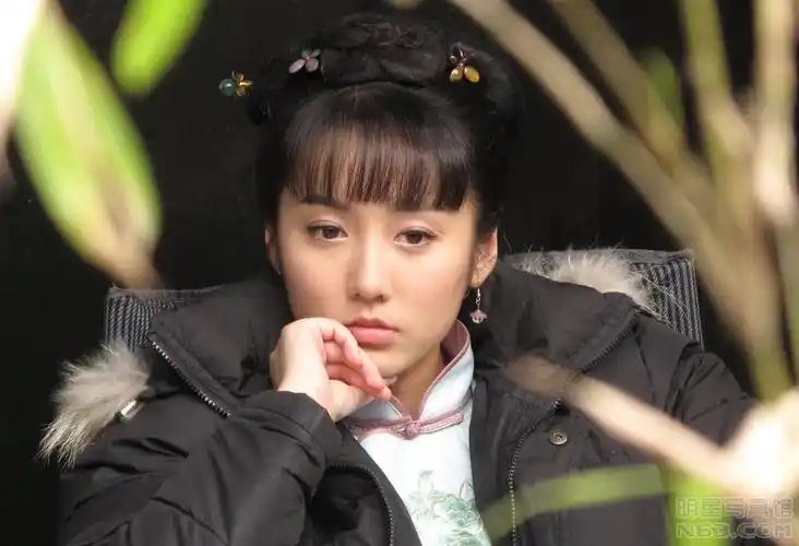 吕一写真图片-自制1440x1280壁纸.高清大图-明星写真馆n63.com