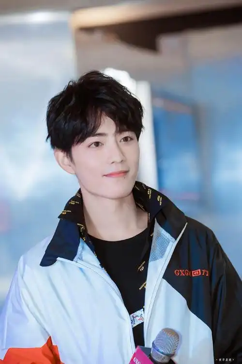 肖战 回力战图cr 夜寻星迹