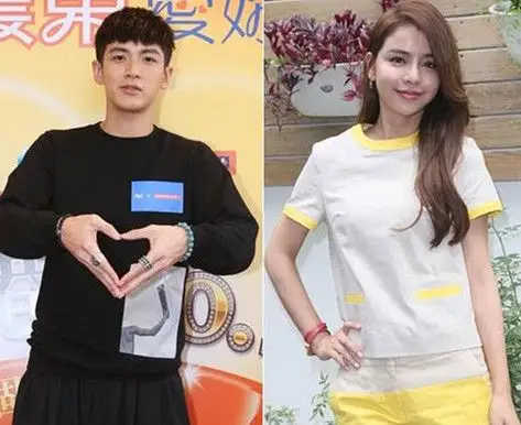 【图】柯震东李毓芬恋情疑似公开 两人仿佛恋爱中的情侣蜜里调油