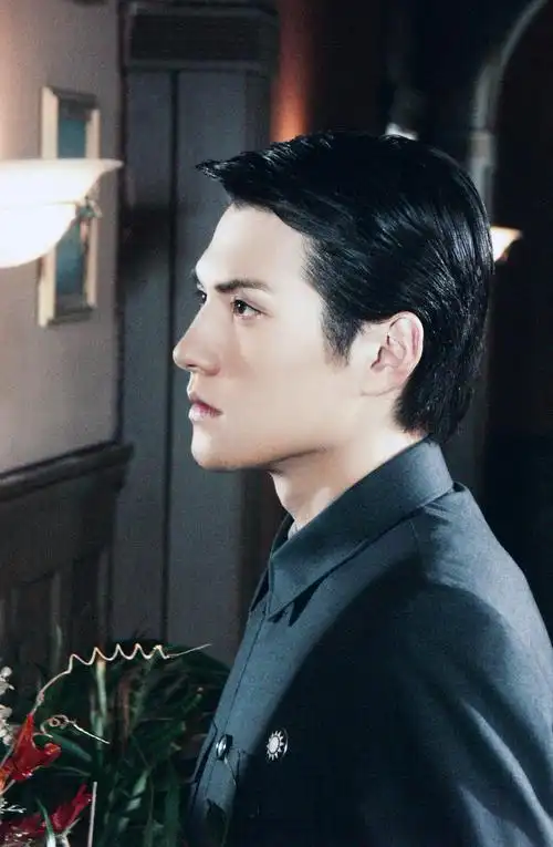 严屹宽 - 堆糖,美图壁纸兴趣社区