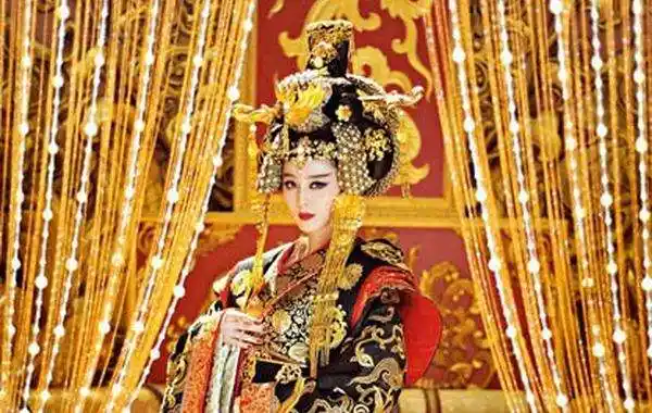 新闻资讯 生活娱乐 > 正文范冰冰饰演的武媚娘开始垂帘摄政,权力几乎