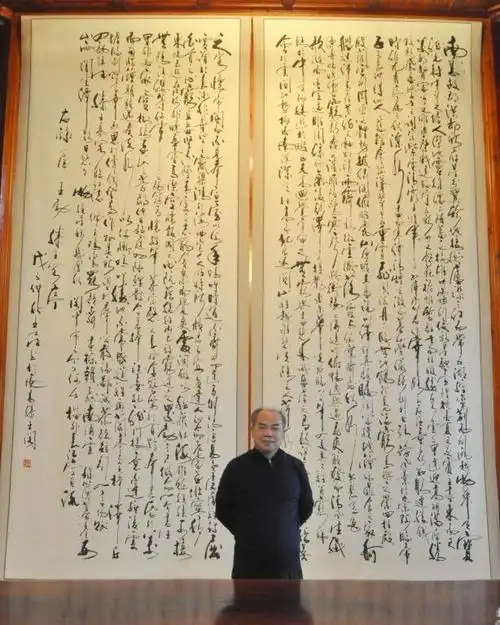 刀耕不辍近古稀——记微雕大师王士成-名师评论-王士成精微艺术馆