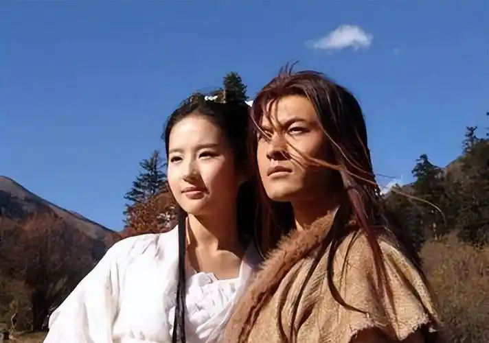 2006年《神雕侠侣》是由于敏执导,黄晓明,刘亦菲等人主演.