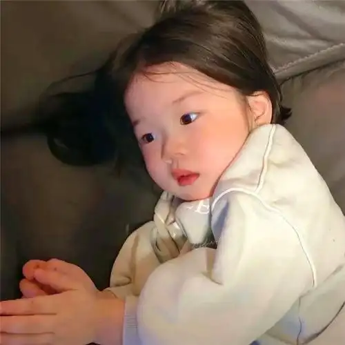 简单可爱女生头像萌娃小众图片