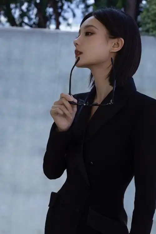 李一桐说善恶终有报这是你们应得的#哈哈哈桐宝正义感爆棚!霸气!