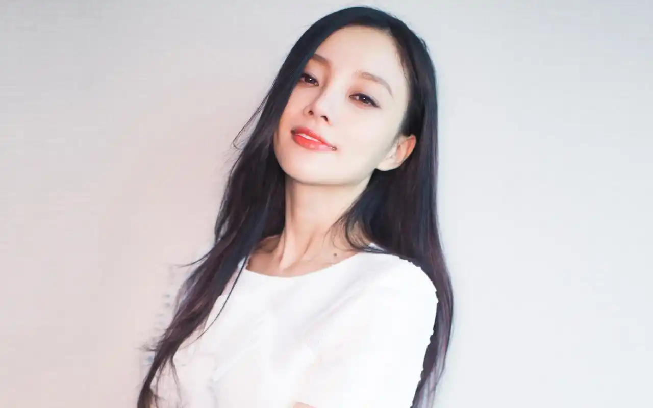 李小璐唯美写真高清桌面壁纸