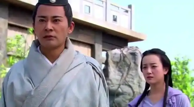 天龙八部:段誉被慕容复打入枯井,王语嫣跟着跳下去,慕容复绝望