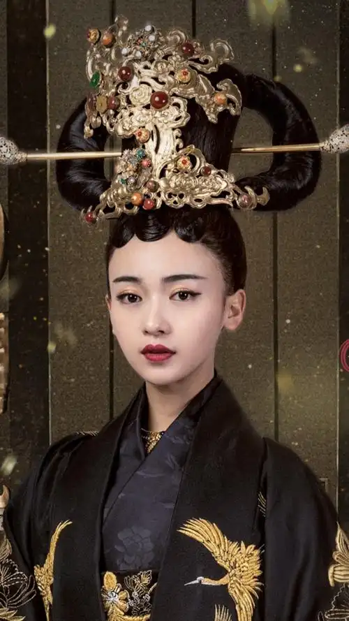 凤囚凰-冯太后-吴谨言饰