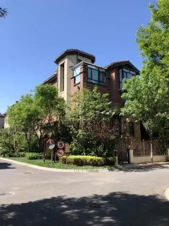 北京周边孔雀城别墅超底价双车库 双露台南花园