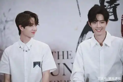 肖战王一博对话录音曝光,博君一肖cp粉磕糖吃抄手,二人聊天有趣