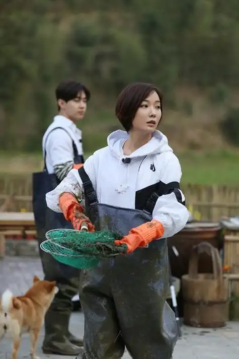 王珞丹向往的生活解锁隐藏技能网友赐送万能丹称号
