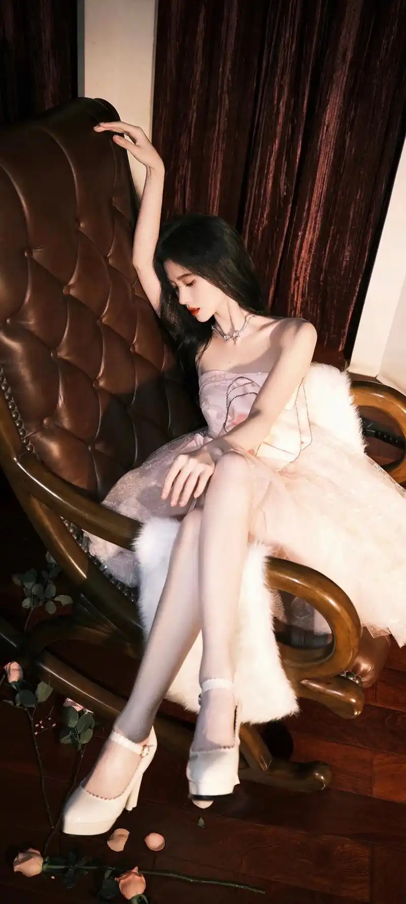 鞠婧祎专辑全面屏手机壁纸