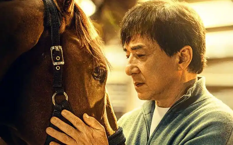 《龙马精神》首曝预告,成龙 郭麒麟 刘浩存豆瓣 喜剧动作电影《龙马