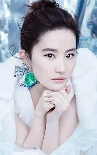 美女明星刘亦菲唯美写真