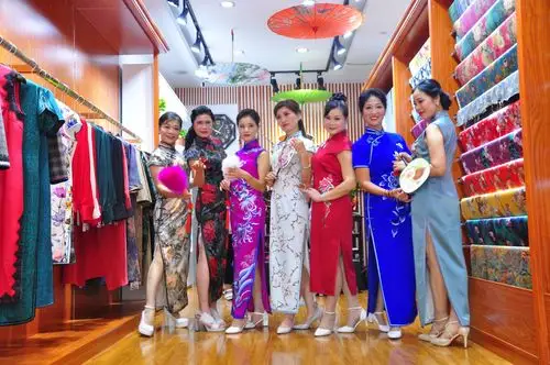 圆梦林夕高端旗袍原创