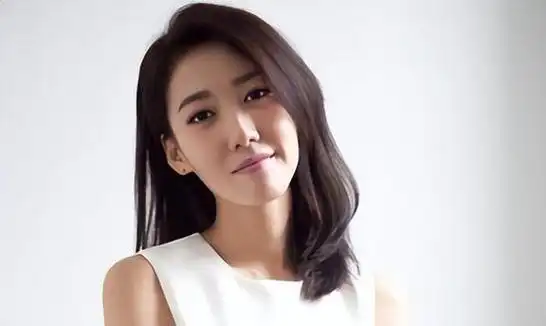 太长脸了这7位女明星都是大长脸却美得很高级