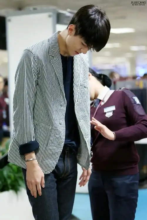 吴世勋 150414 金浦机场 出发