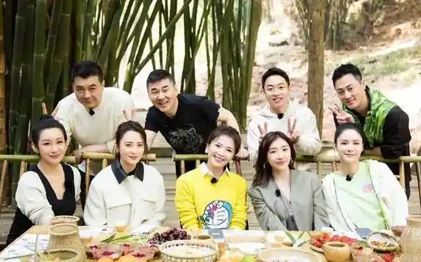 蒋勤勤说知道刘涛是团长就不想来了,两个人有何过节_陈建斌_节目组