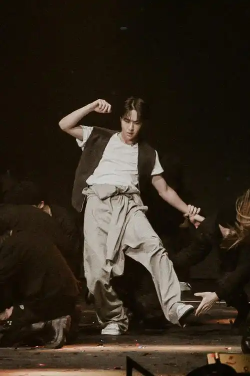 王一博##中国顶尖舞者推广大使王一博