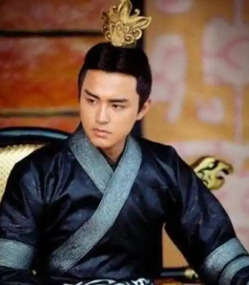 武则天请术士为丈夫儿子看病被二子李贤多次撞见她为何不安