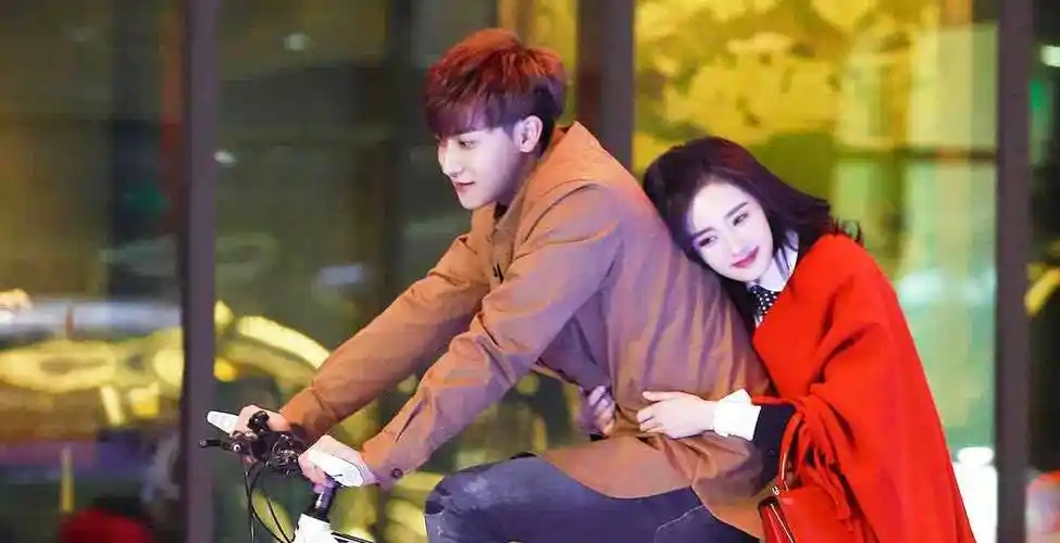 黄子韬的cp组合,有一对组合让你恨完后不得不祝福_广大观众_杨幂_胡冰