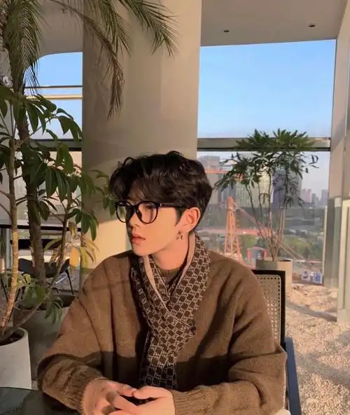 男士韩式气垫烫