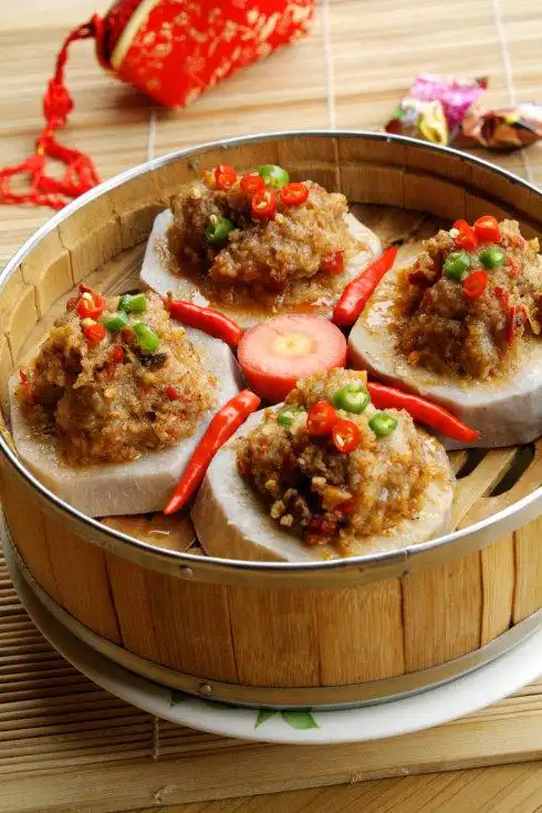 春节年夜饭必备吉祥菜——圆笼芋头蒸肉