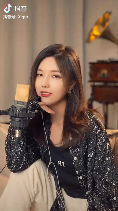 《孤独颂歌》夏了个天呐95